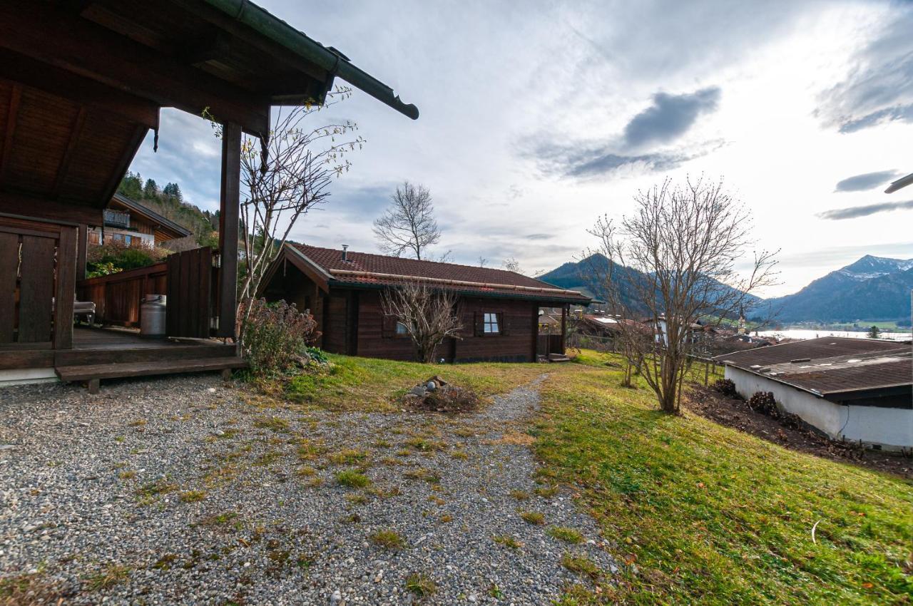 Kontaktlos - Ruhige Chalets mit Seeblick in zentraler Lage by stayFritz Schliersee Exterior foto